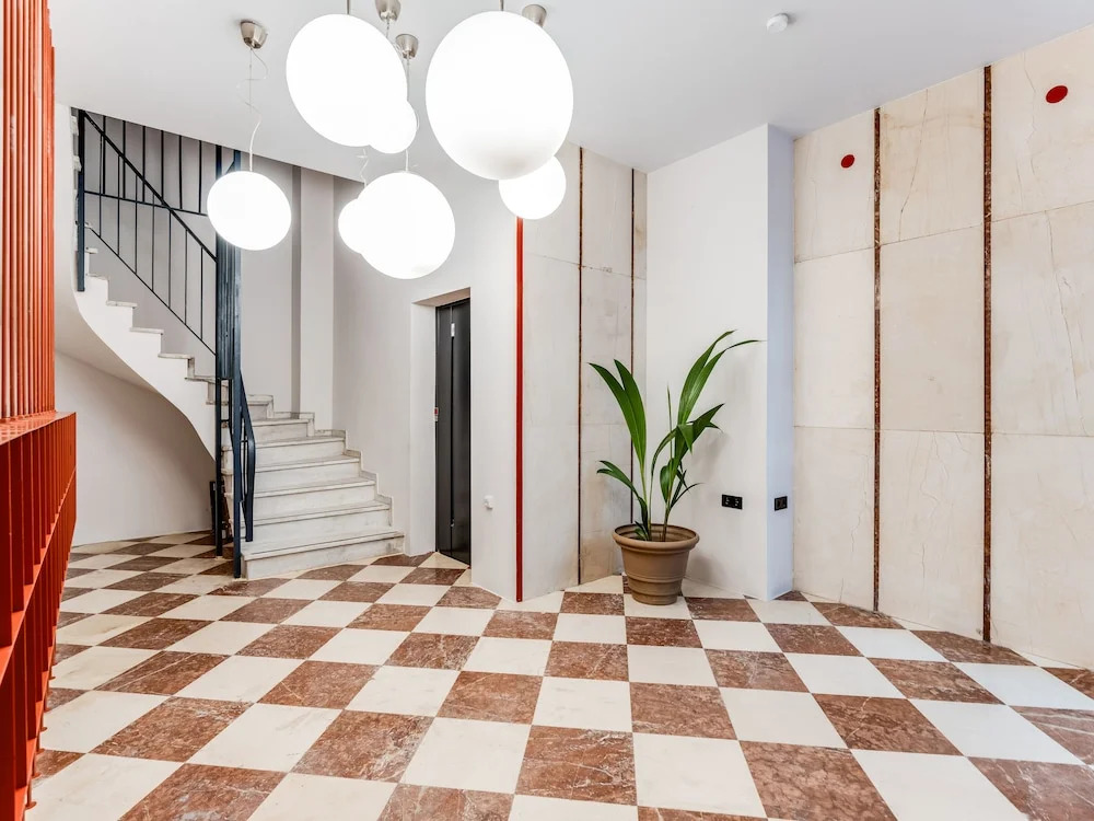 Sanders Port - Majest Studio With Roof-top Terrace
