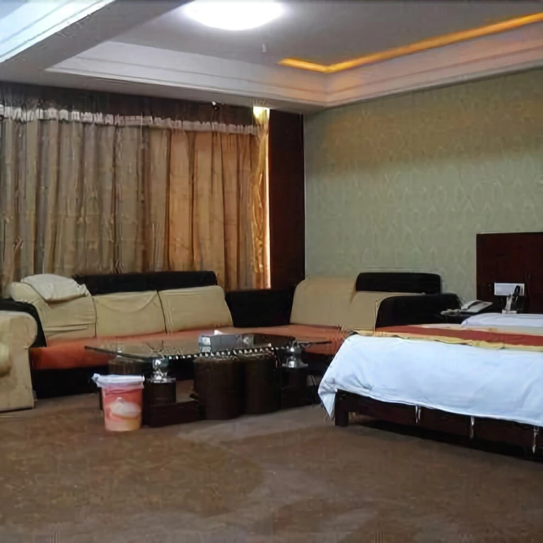 Huangfu Hotel