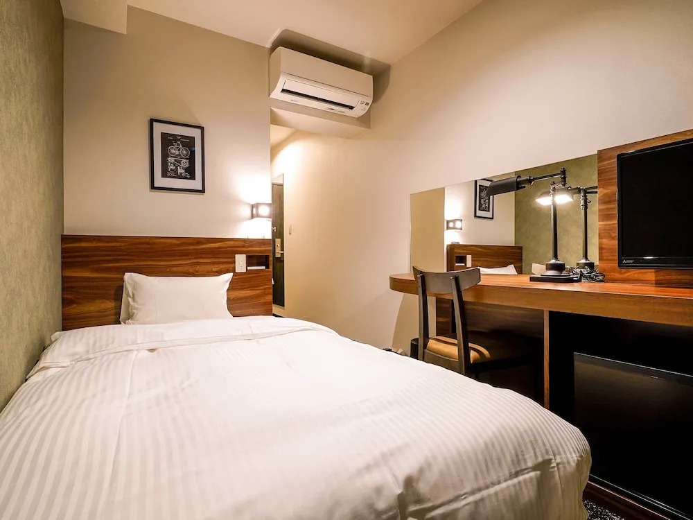 HOTEL R9 SanoFujioka