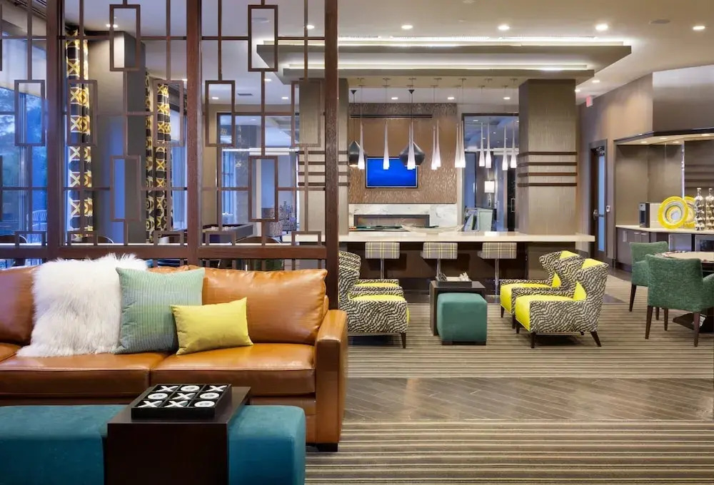 Bluebird Suites in Reston