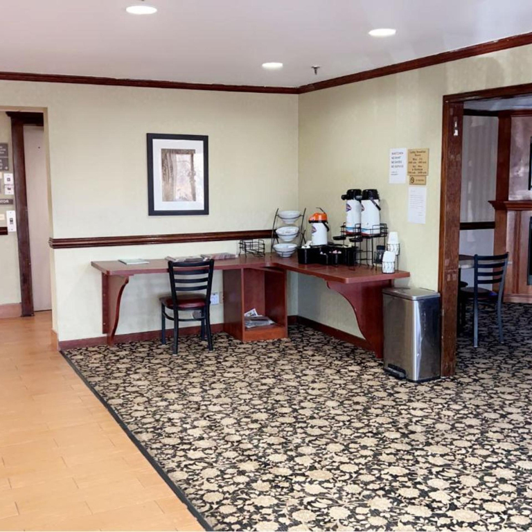 Baymont by Wyndham Battle Creek/I-94