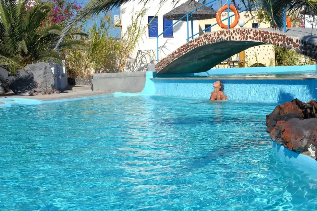 Caldera View Resort
