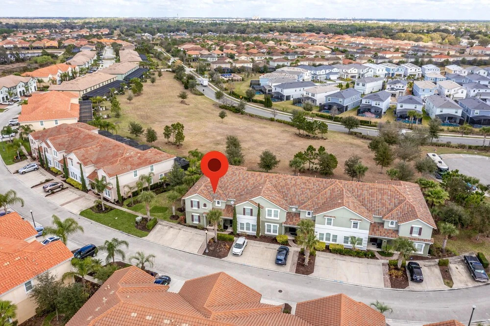 Brand New Luxury Townhome w/ Pvt Pool Close to Disney Parks by Redawning