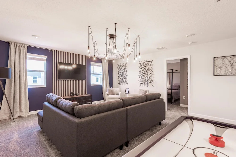 4563nl - Storey Lake Resort