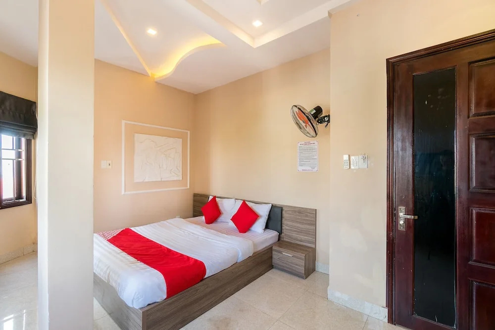 Thao Van Motel by OYO Rooms