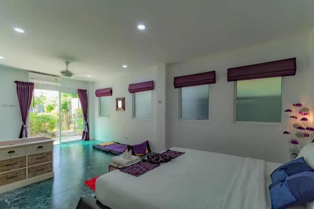 Luxurious 10-Bedroom Villa with Private Pool in Chalong, Phuket