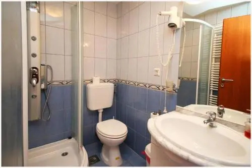 Guest House Lav