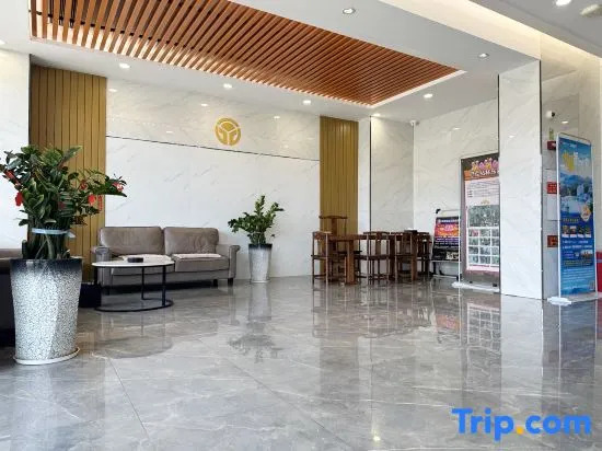 Yulang Tourism Business Hotel (Heyuan Gaopugang Branch)