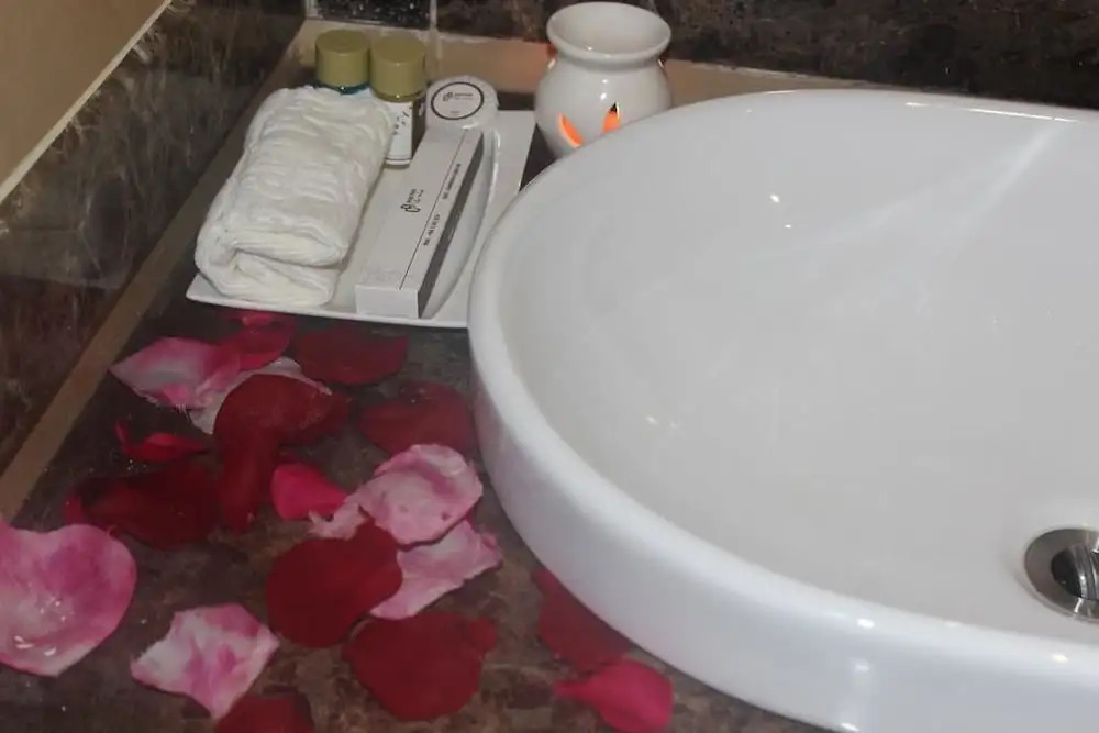Grand Plaza Hotel Suites