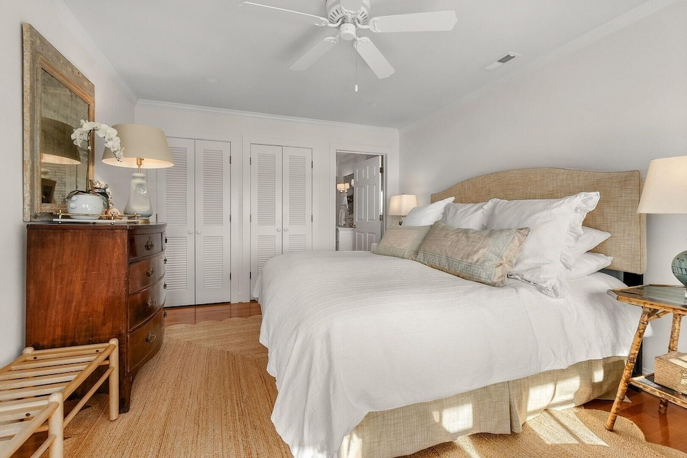 1404 Front Street 4 Bedroom Home