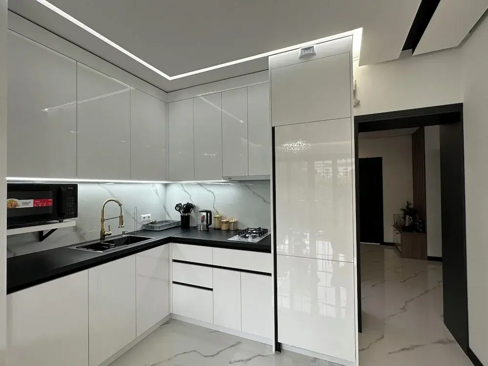 Apartment by Luxe Group MA777