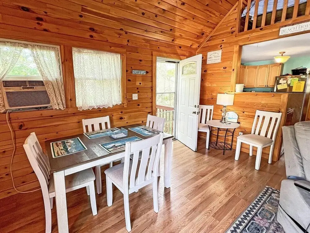 Beach Daze Cottage