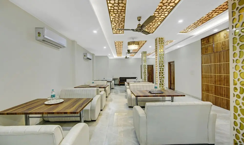 Hotel Royal Salute Chandigarh Delhi Expressway Zirakpur Chandigarh