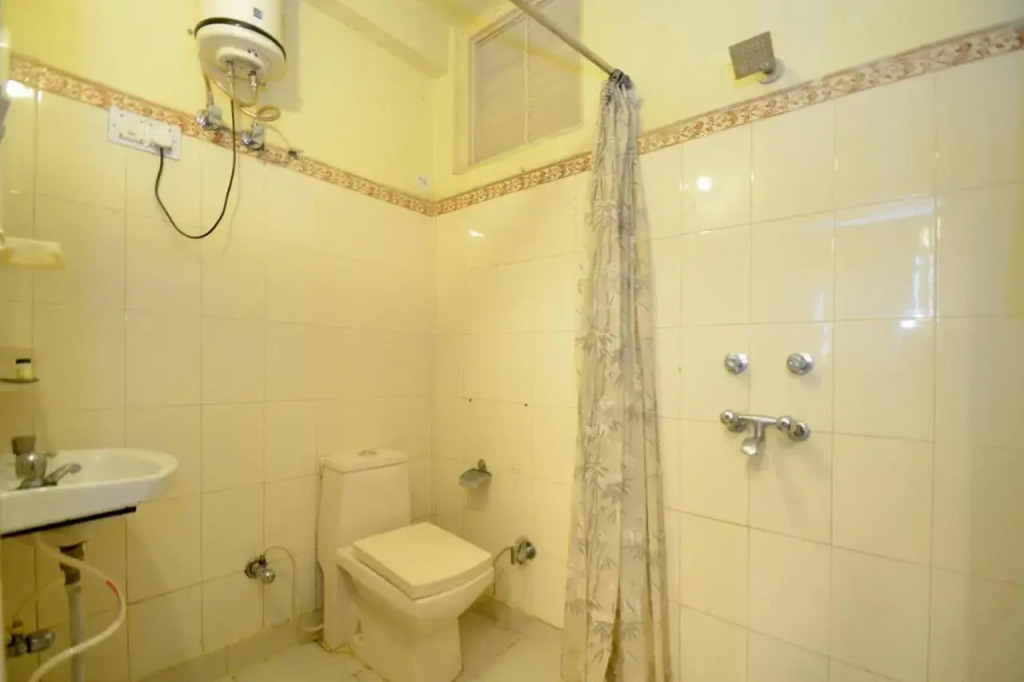 OYO Rooms Swarn Path Mansarovar
