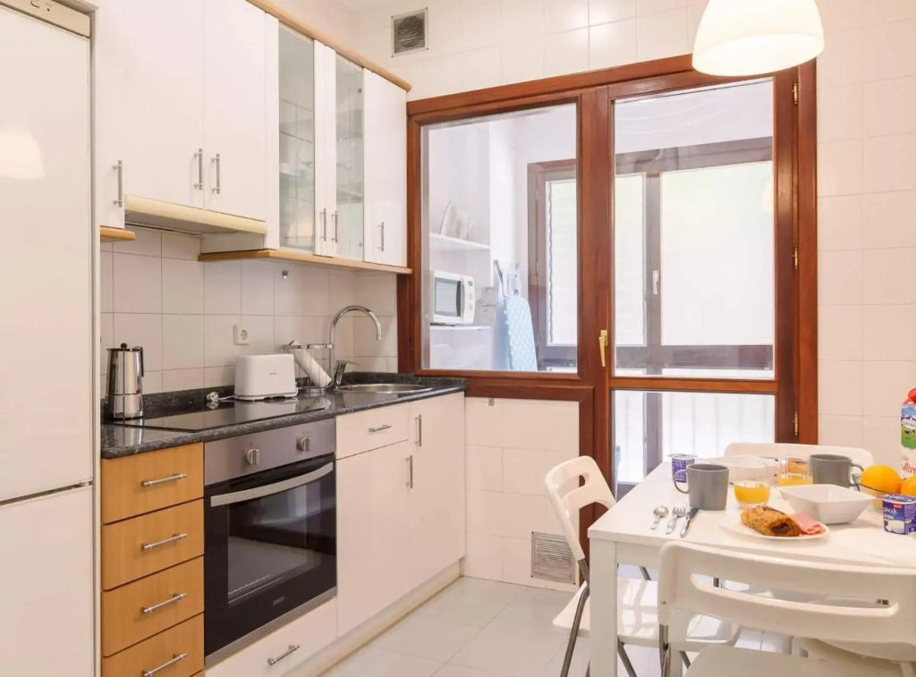 Prestancia apartament by the urban hosts