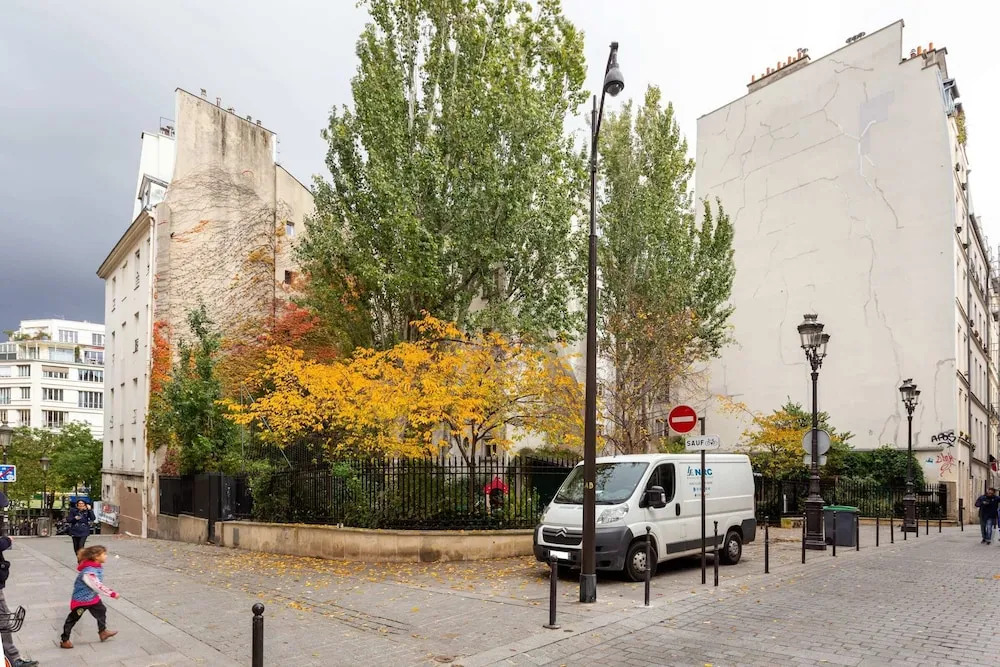 Charming Flat in the Heart of Paris, Ideal for 2 !