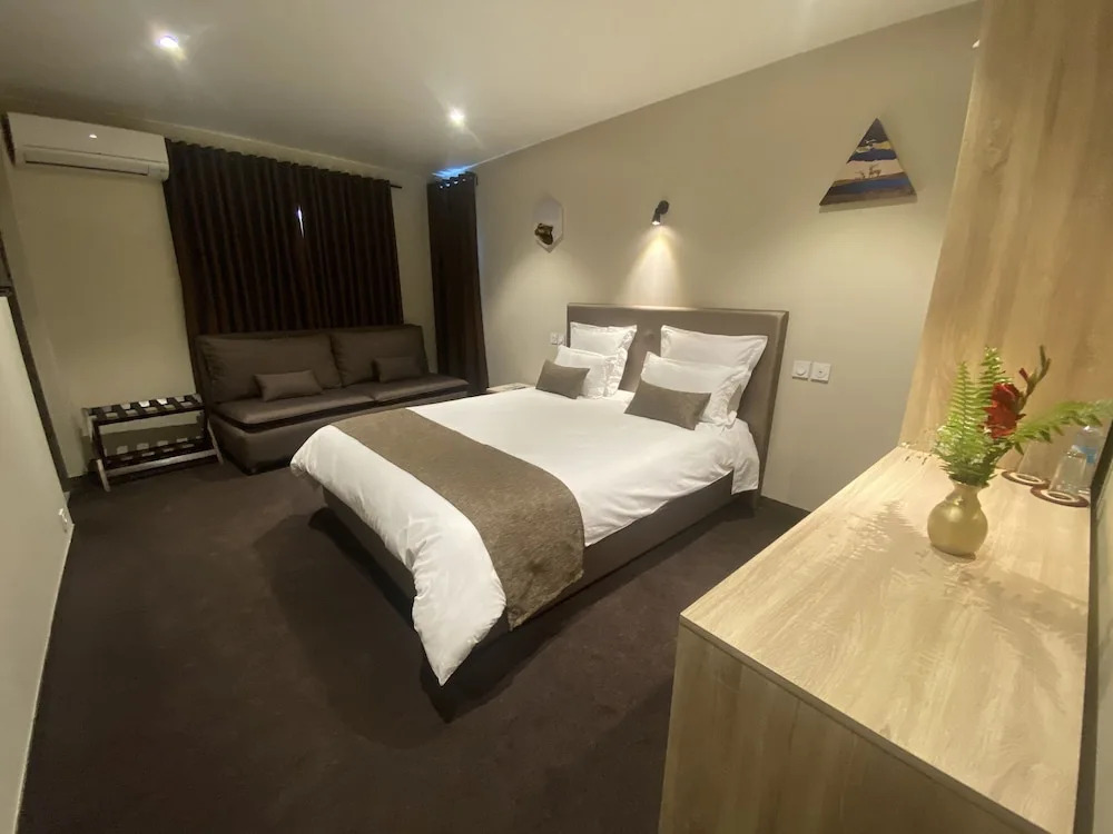 Fly Inn Madagascar Hotel