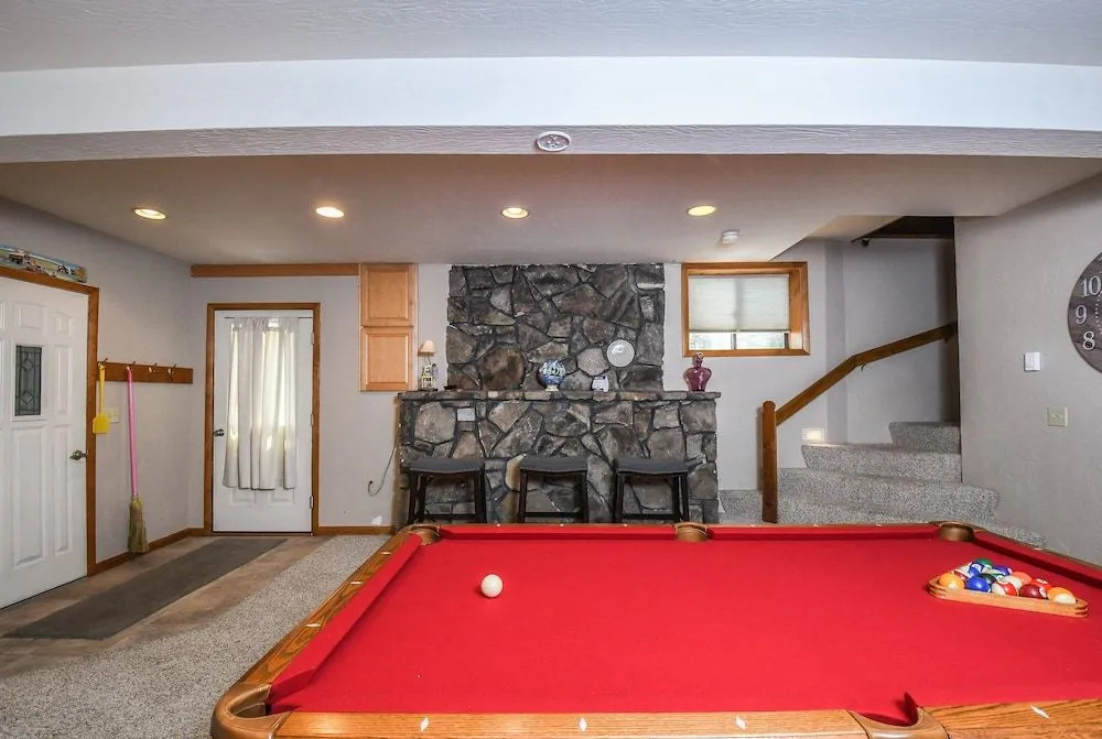 Canoe Cottage