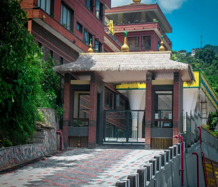 Oro Montana Hotels and Resort