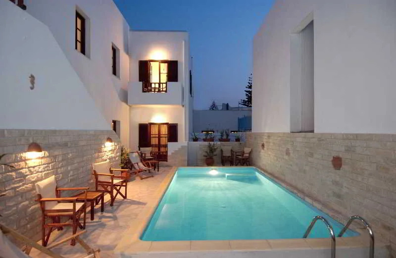Asterias Hotel