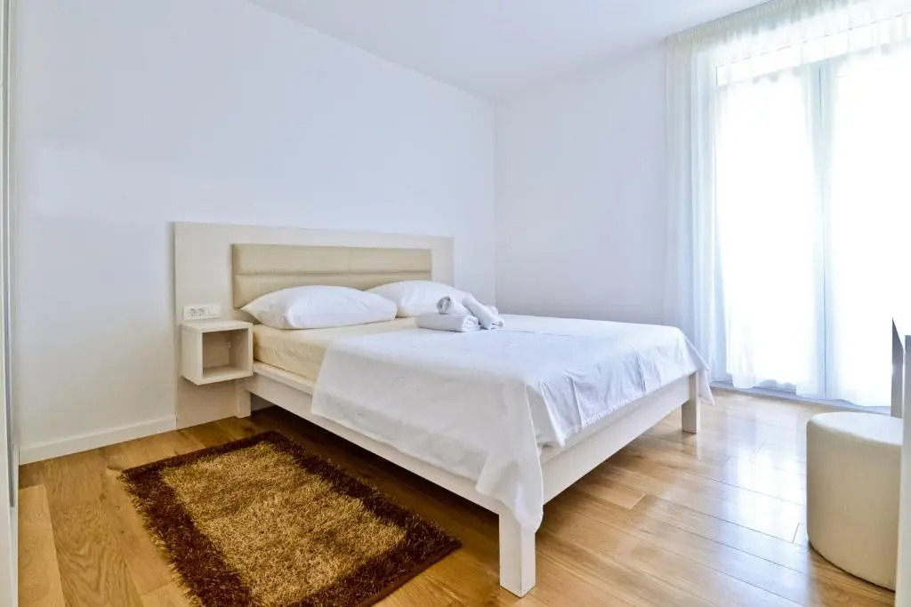 Apartment Domalu Old Town