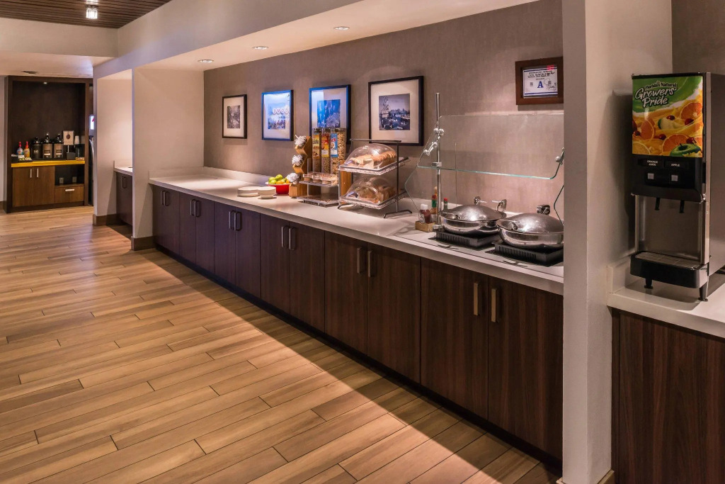 Fairfield Inn Las Vegas Convention Center