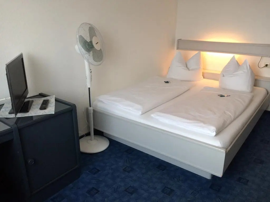 Sport Hotel Kenzingen inklusive Schwimmbad, Sauna und Frühstück nähe Europa-Park