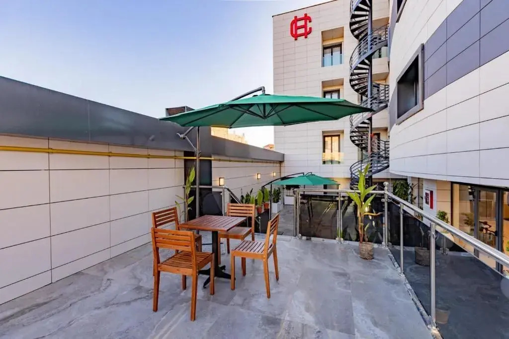 Coast Hotel