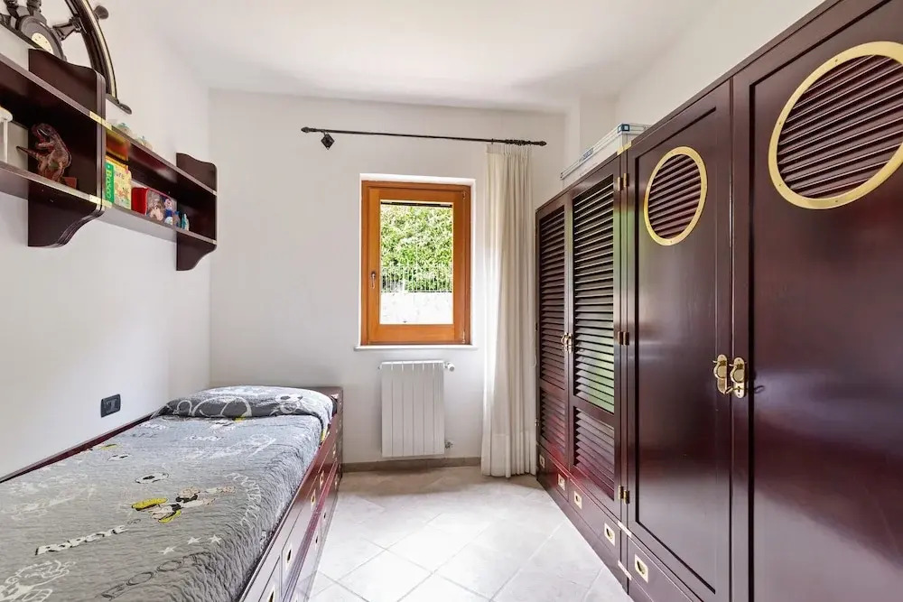 Villa in San Mango with Pool and Hot Tub