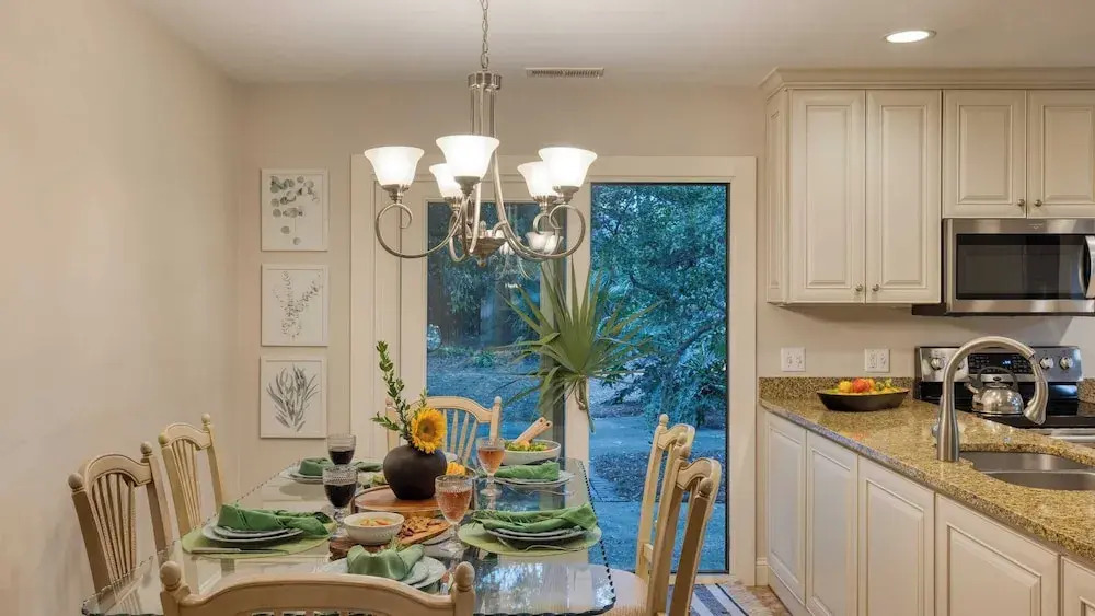 Pool, Hot Tub, Fairway Views & Quick Bike Ride to Beach Loblolly Retreat by Avantstay