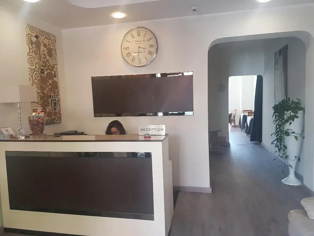 Hotel Sogni DOro Airport