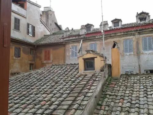 Un Posto a Roma