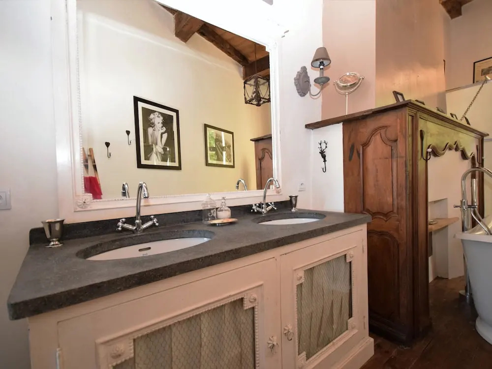 Castle Near Agen With Shared Pool