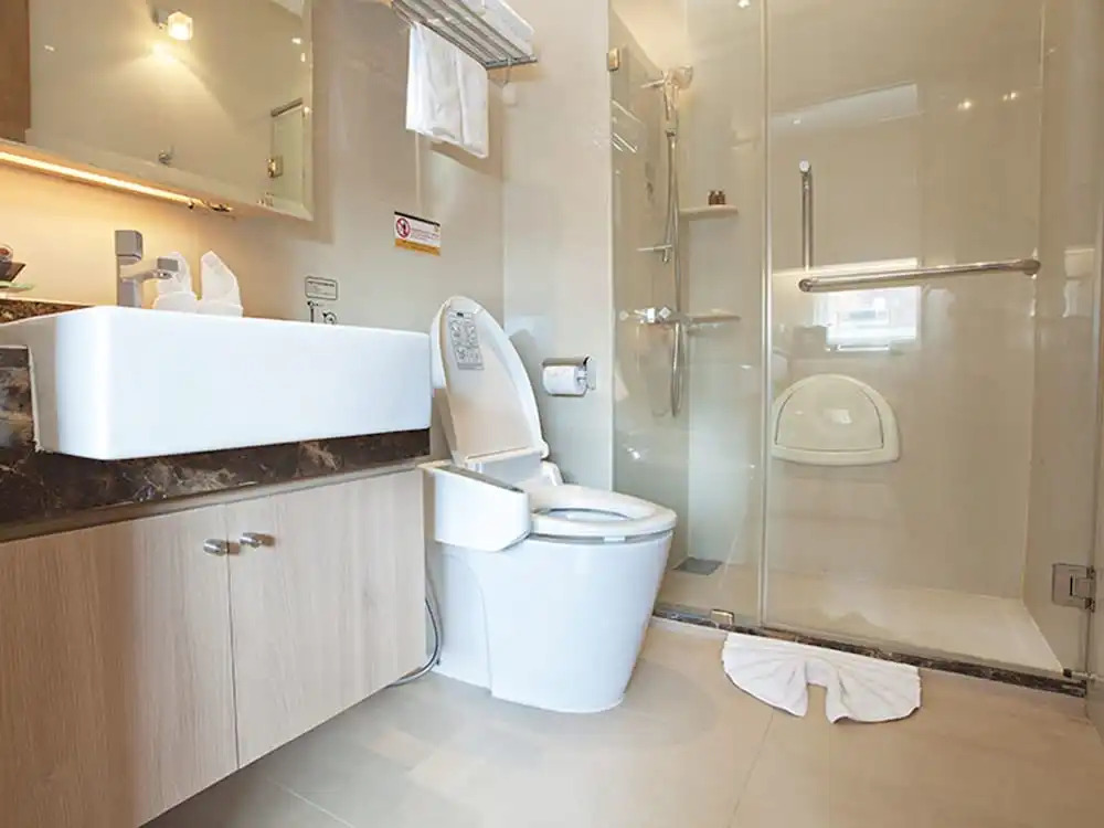 V Residence Serviced Apartment