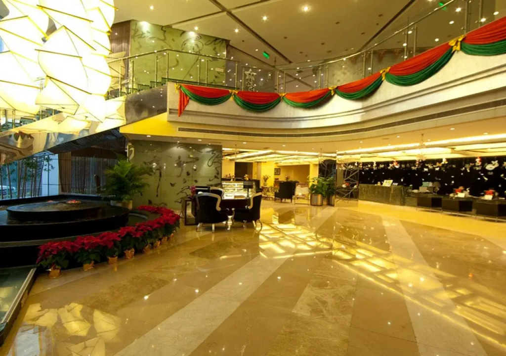 Fangyuan Jinling Plaza