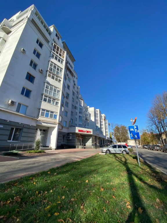 Современные апартаменты в Центре возле Стадиона и Корпусного сада