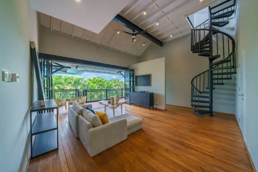 Villa Okenada