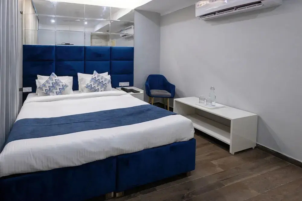 Hotel Downtown 17
