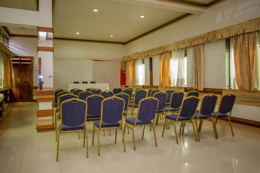 Grand Holiday International Hotel