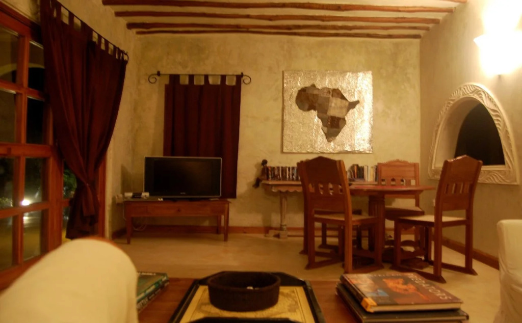 Lions House Boutique Hotel