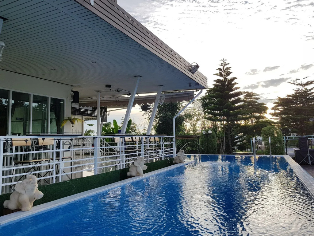 Mossview Resort