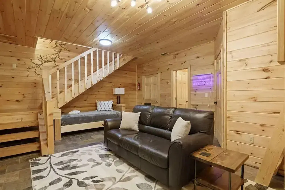 Spacious Luxury Lake Blue Ridge Forest Cabin an spa