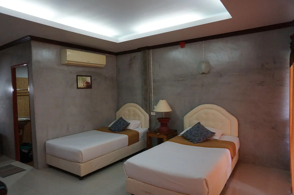 Mahachai Resort