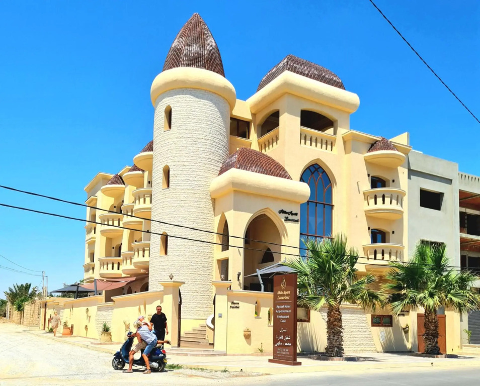 Mahdia - Baghdadi - AktivApart Laourient - 8 Apartments, restaurant, café