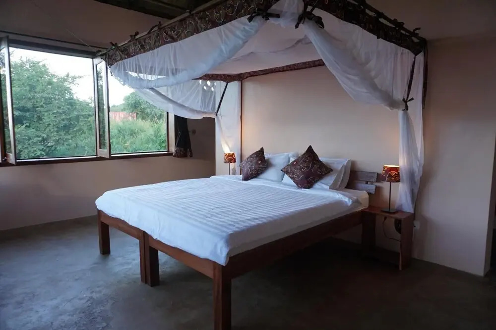 Kikonko Lodge
