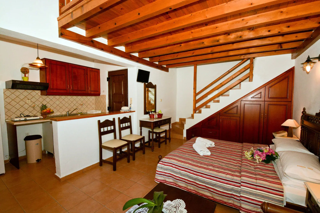 Hovolo Hotel Apartments