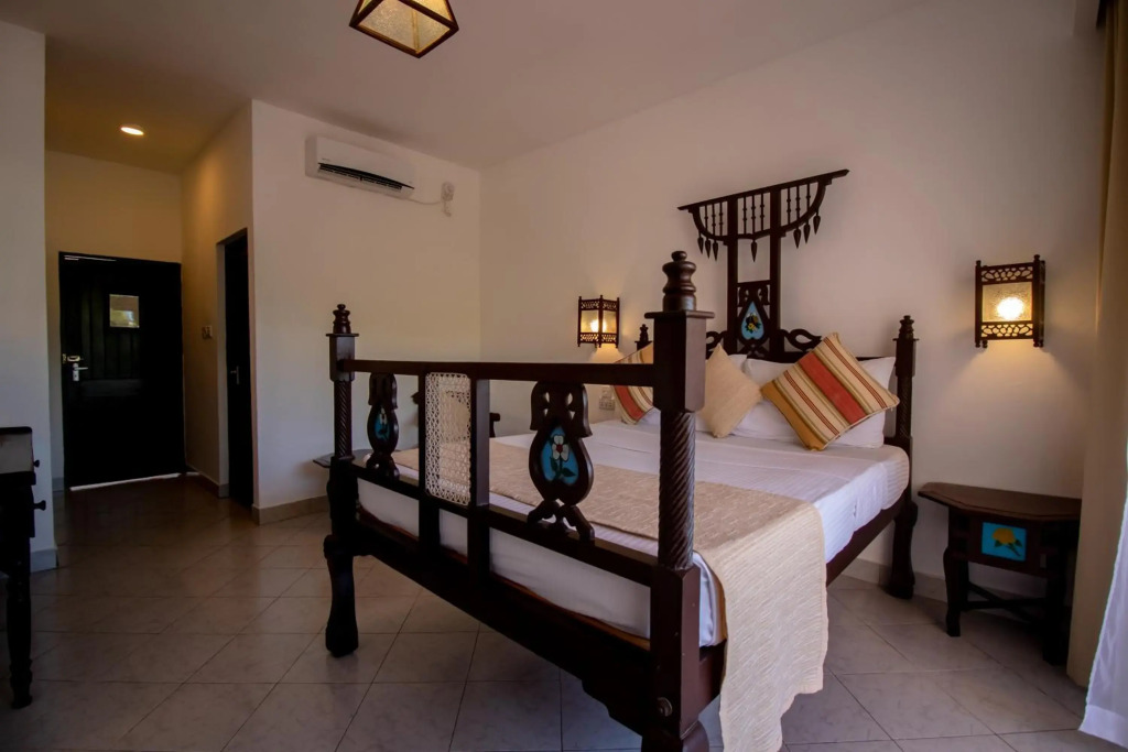 Bamburi Beach homes