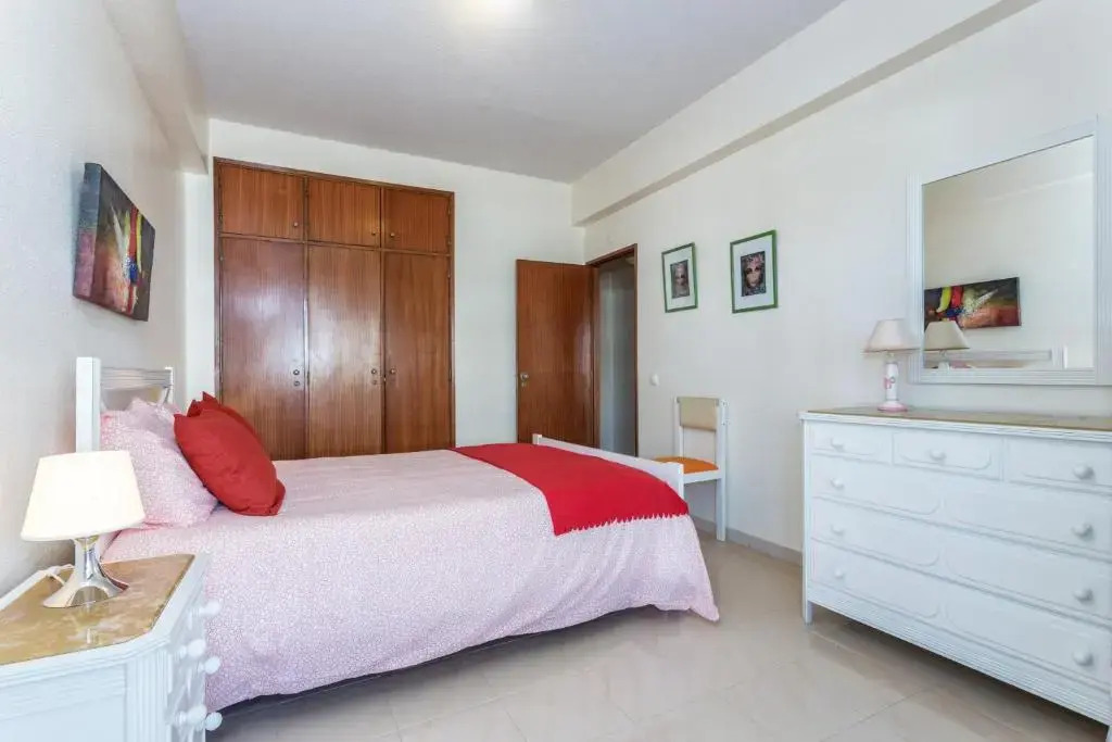 Andorinha 2 bedroom apart-close to the sea-Algarve