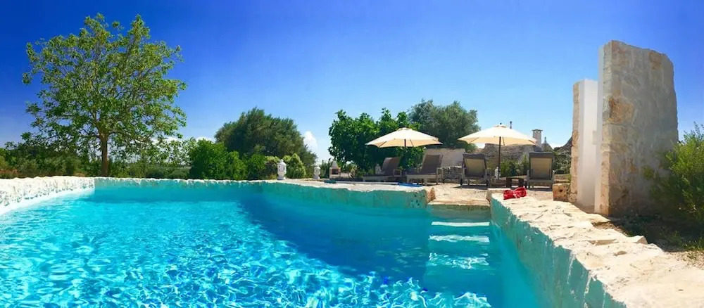 Spacious villa with pool in Bari 100 m² - Lush garden