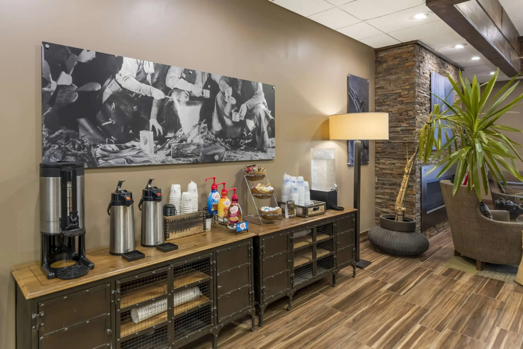 Best Western Cotton Tree Inn